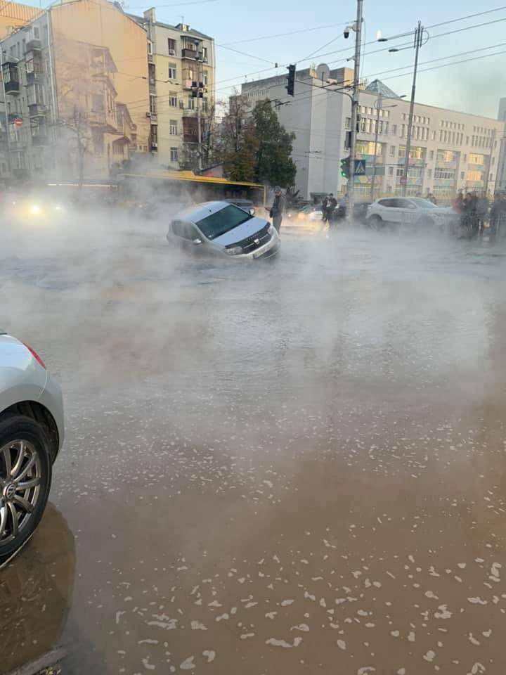 Авария в центре Киева