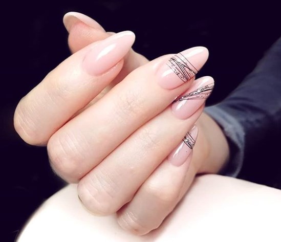 Бежевый маникюр Бежевый маникюр