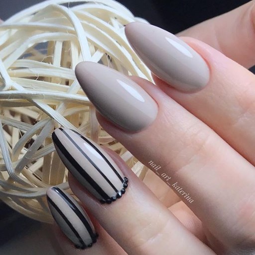 Бежевый маникюр Бежевый маникюр