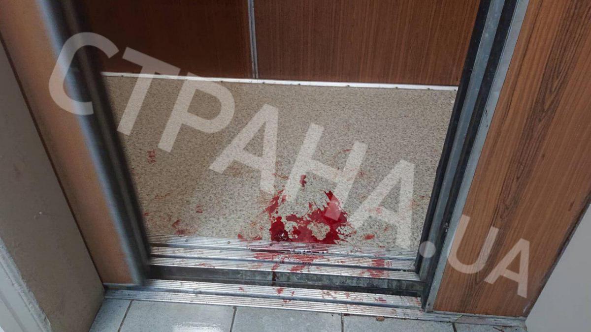 В жилом доме в Киеве мужчина устроил стрельбу В жилом доме в Киеве мужчина устроил стрельбу