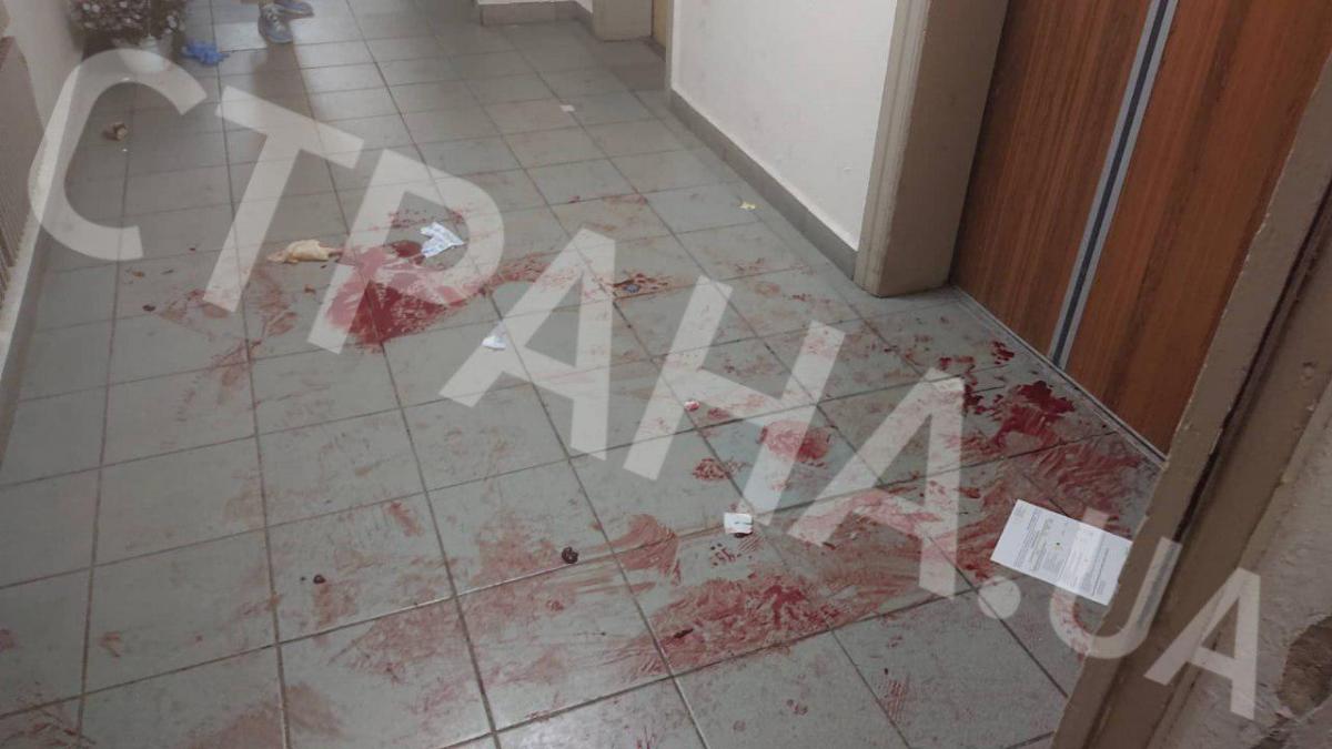 В жилом доме в Киеве мужчина устроил стрельбу В жилом доме в Киеве мужчина устроил стрельбу