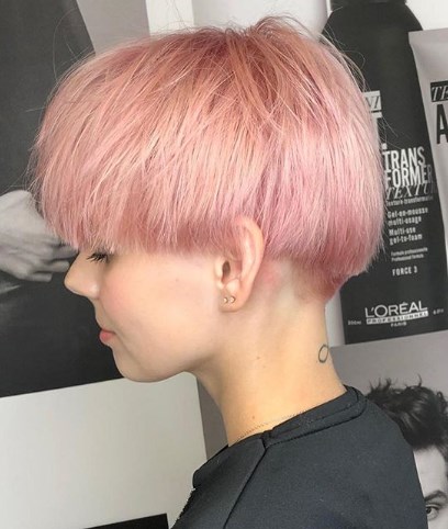 Женская стрижка под горшок 2019