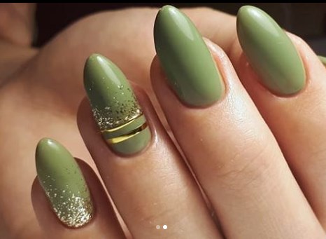 Оливковый маникюр 