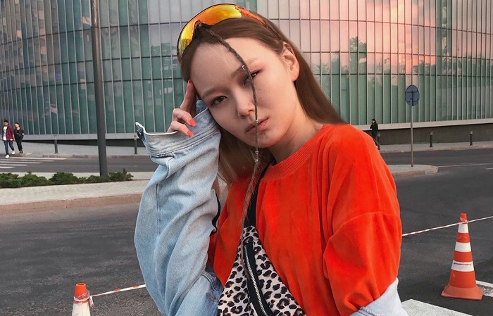 Амина Досымбаева Амина Досымбаева