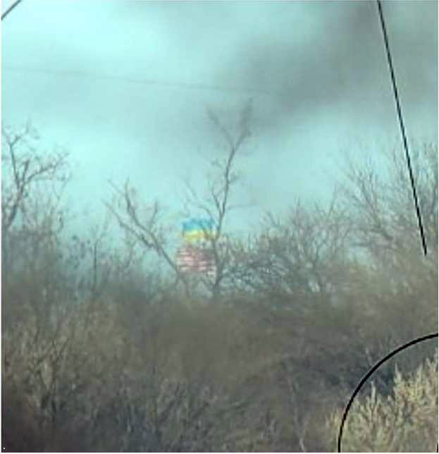 Бойцы ООС потроллили боевиков флагами США Бойцы ООС потроллили боевиков флагами США