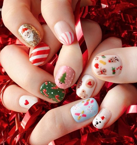Зимний маникюр 2020 на короткие ногти