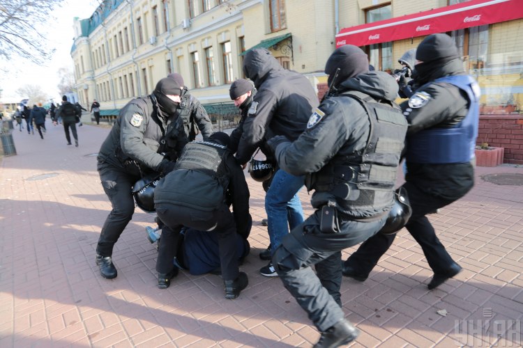 В Киеве прошел Транс-марш ко дню памяти жертв трансфобии