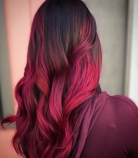 Красные волосы - самое яркое окрашивание волос 2019