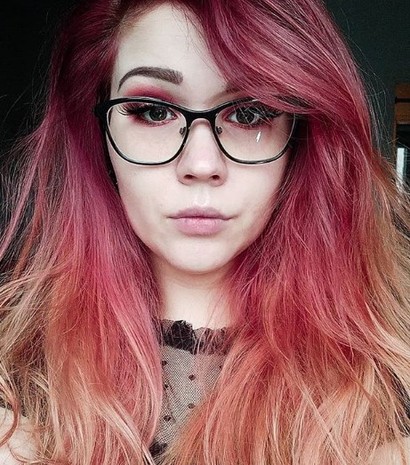 Красные волосы - самое яркое окрашивание волос 2019