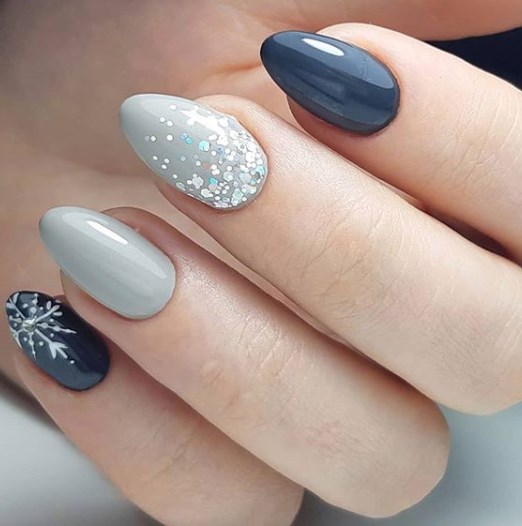 Маникюр на Новый год 2020