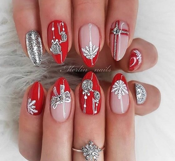 Маникюр на Новый год 2020