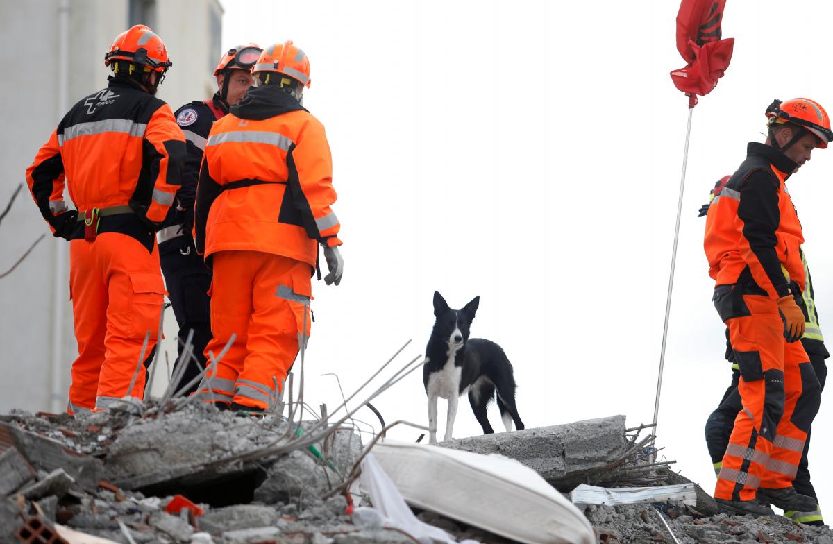 Число жертв землетрясения в Албании достигло 50 человек