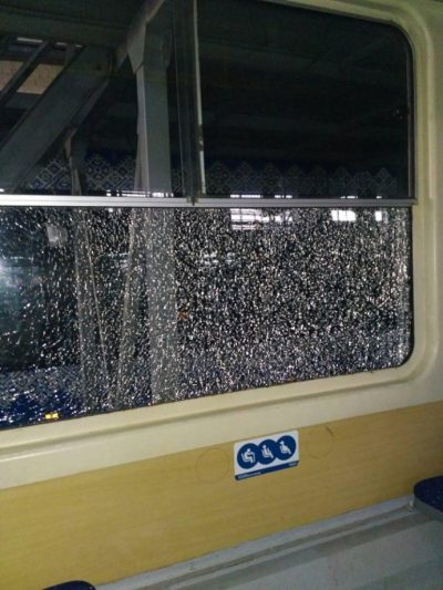 В Киеве на Борщаговке трамвай попал под побстрел - фото