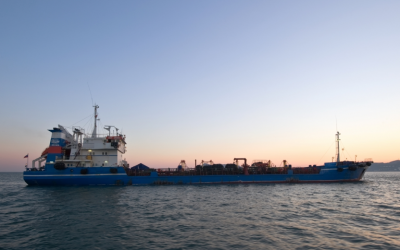 В России взорвался танкер Залив Америка, есть жертвы: названа возможная причина