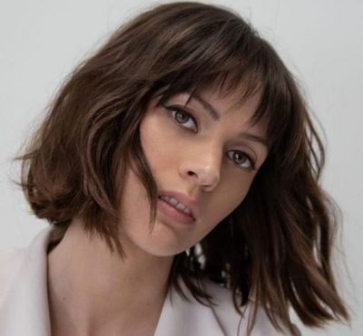 Французский боб с челкой – трендовая женская стрижка 2019, которая идет всем - фото