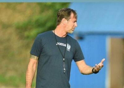 Ассистент Шевченко сделал татуировку с флагом и гербом Украины