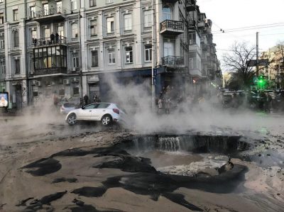 "Слава Кличко, те же грабли": в центре Киева произошел коммунальный коллапс – устрашающее видео