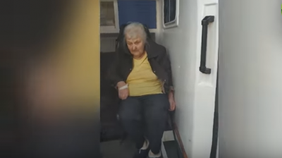 Врачи отказались помочь пенсионерке / Фото: скриншот из видео