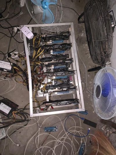 Аппаратура биткоин-фермы / ЦТС