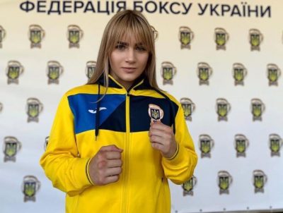 "Была бы жива...": поезд насмерть сбил 18-летнюю спортсменку под Киевом