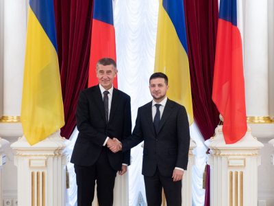 "Сейчас я жду корабли": Зеленский во всеуслышание пояснил, почему не побрился