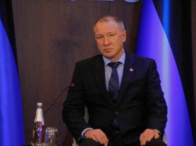 В "ДНР" внезапно прекратили скрывать морду "премьер-министра" Ананченко
