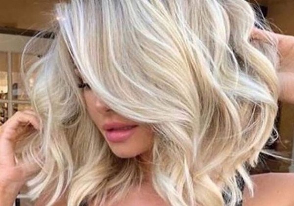 Стрижка лонг боб – изумительная женская стрижка на средние волосы 2019-2020 - фото