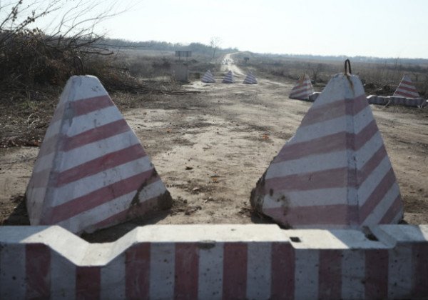 На арену вышли саперы: в Золотом начался процесс разминирования
