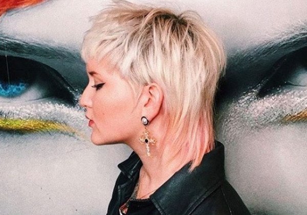 Стрижка гаврош – самая креативная женская стрижка, которая опять в моде - фото