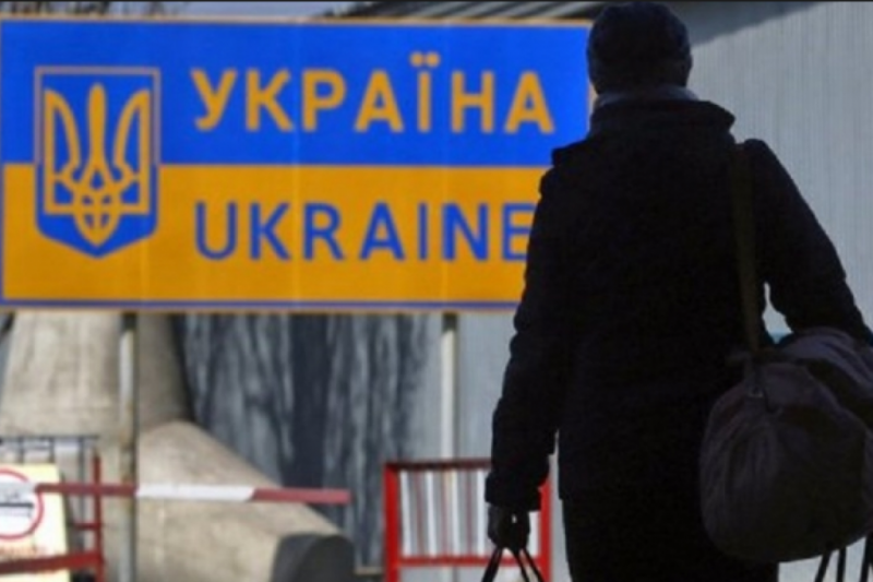 Эксперт рассказала, можно ли украинских мигрантов заставить вернуться домой