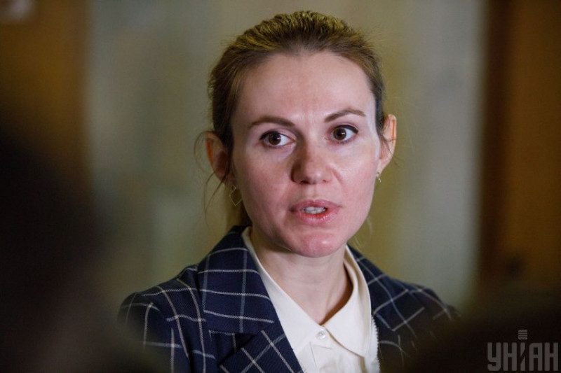 Депутат виступила проти заборони георгіївської стрічки в Україні