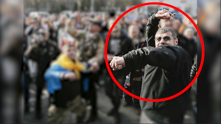 С яйцом в руках: в РФ объявили в розыск экс-нардепа Рады С яйцом в руках: в РФ объявили в розыск экс-нардепа Рады