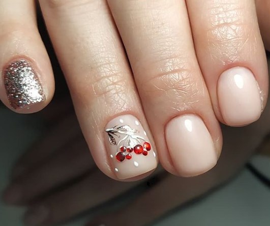 Зимний маникюр на короткие ногти 2020 Зимний маникюр на короткие ногти 2020