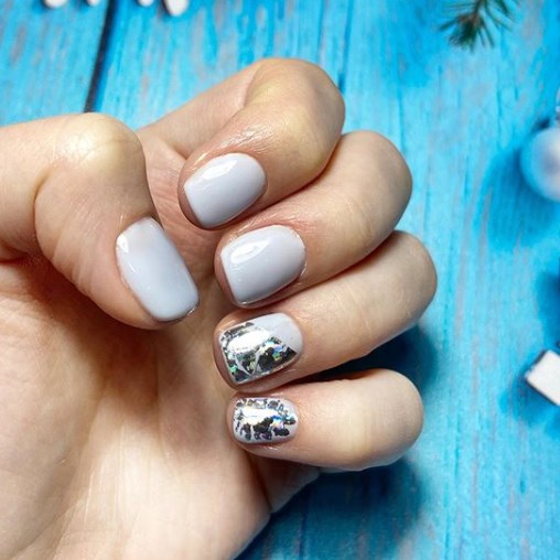 Зимний маникюр на короткие ногти 2020 Зимний маникюр на короткие ногти 2020