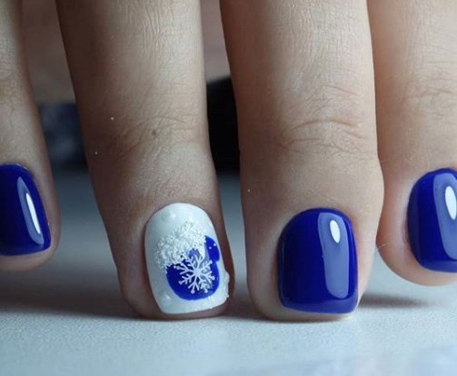 Зимний маникюр на короткие ногти 2020 Зимний маникюр на короткие ногти 2020