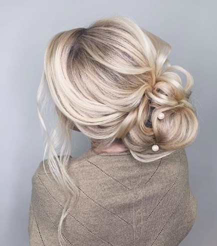 Новогодние прически 2020