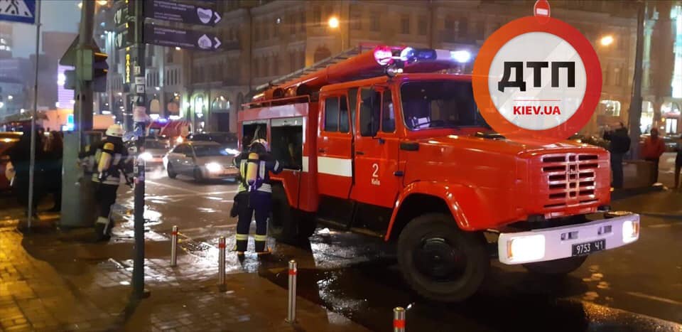 В центре Киева горел ресторан В центре Киева горел ресторан