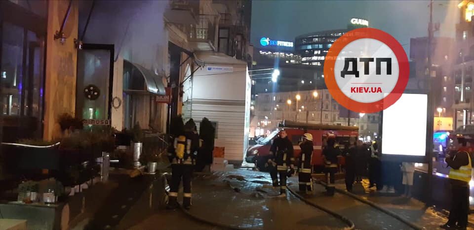 В центре Киева горел ресторан В центре Киева горел ресторан