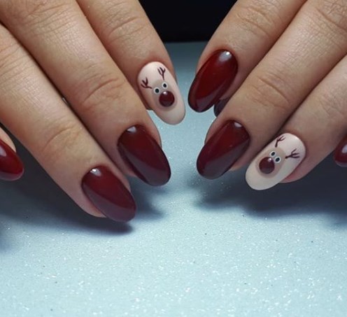 Новогодний маникюр марсала 2020