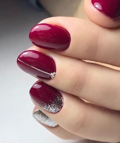 Новогодний маникюр марсала 2020