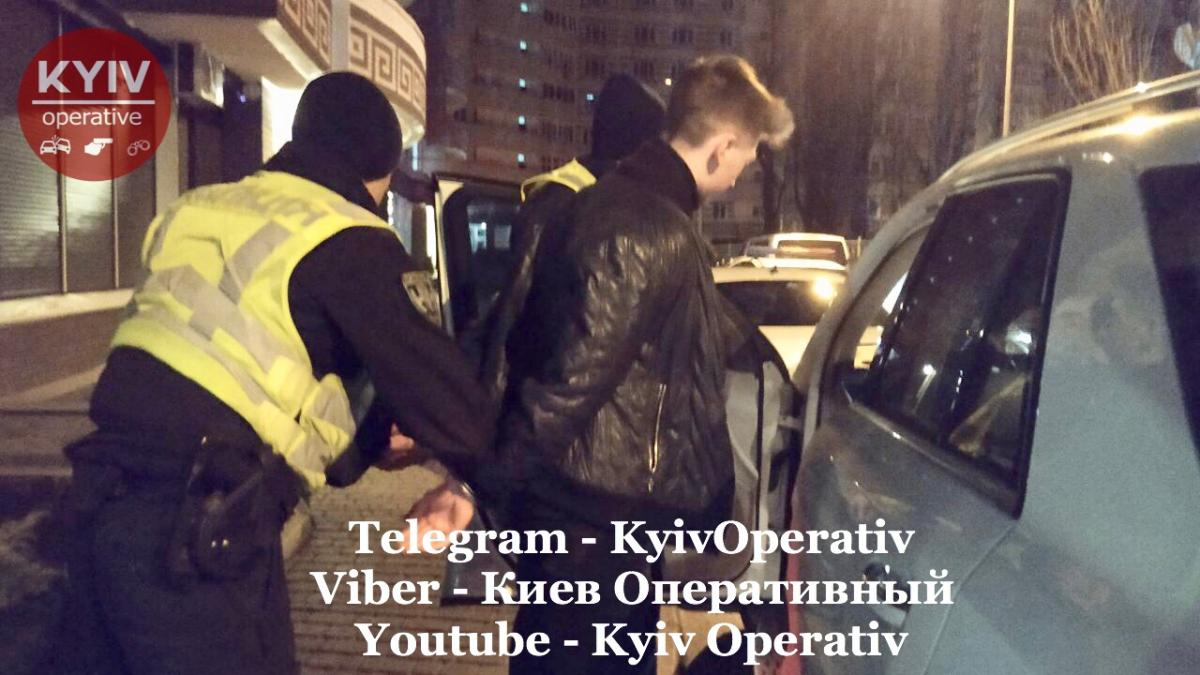 Похоже, парень не скоро снова сядет за руль Похоже, парень не скоро снова сядет за руль