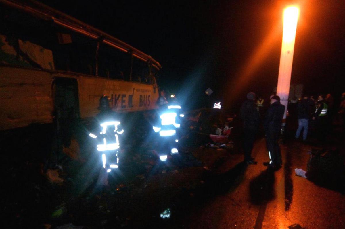 Смертельное ДТП на Черниговщине могло произойти из-за того, что водитель автобуса выехал на встречку