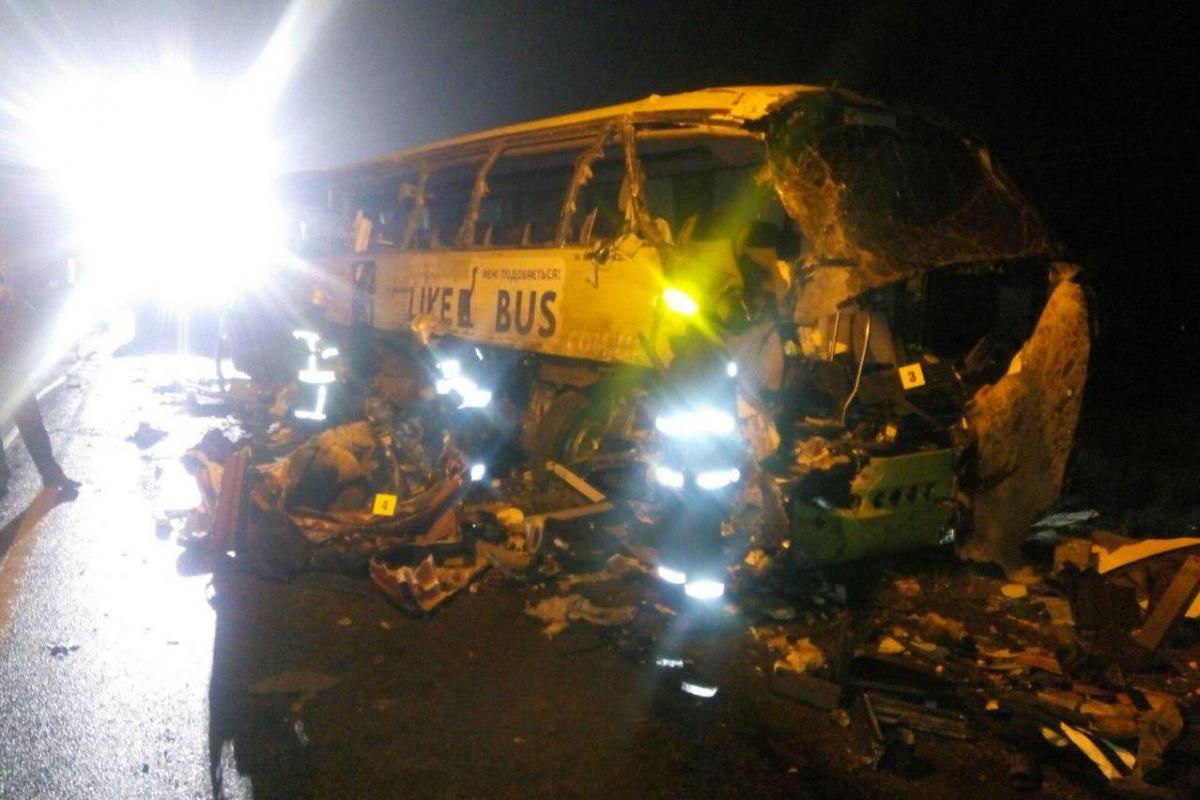 Смертельное ДТП на Черниговщине могло произойти из-за того, что водитель автобуса выехал на встречку