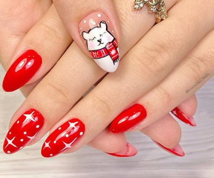 Новорічний манікюр 2020