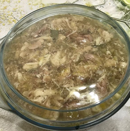 Холодец из курицы варится около 1 часа 30 минут - Рецепт холодца Холодец из курицы варится около 1 часа 30 минут - Рецепт холодца