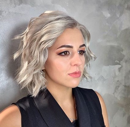 Новогодние прически на короткие волосы