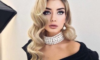 Obemnyj Hvost I Gollivudskie Volny Samye Modnye Ukladki Volos Na Novyj God 2020 Foto Novosti Mody