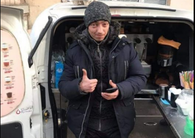 Одессит бесплатно раздавал на тушении пожара кофе / Фото: Facebook/Анатолий Парфенов Одессит бесплатно раздавал на тушении пожара кофе / Фото: Facebook/Анатолий Парфенов