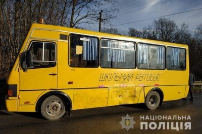 На Тернопольщине школьный автобус попал в ДТП, есть жертва