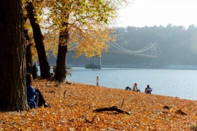 Ученые выяснили, что в Киеве была октябрьская температура